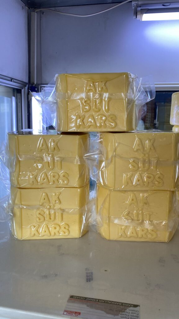 Kars 2 KG Taze Kaşar Peyniri